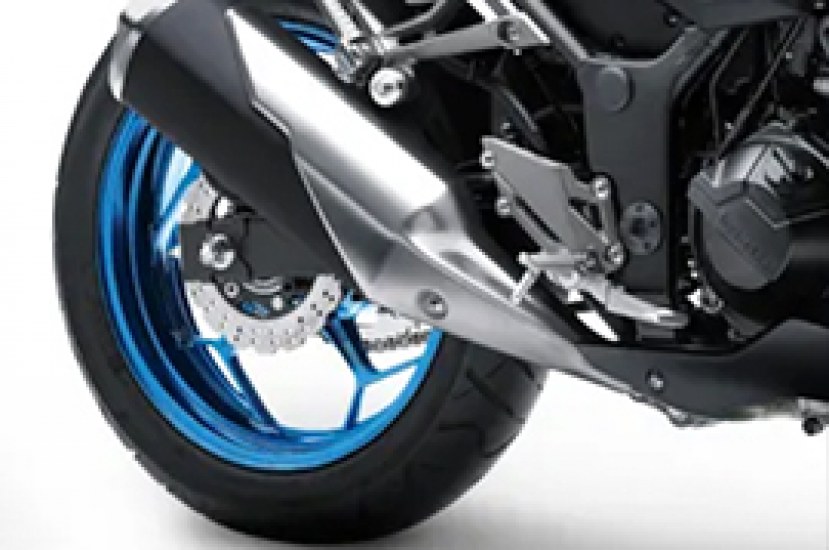 5 tips para conservar el buen estado de los neumáticos de tu moto