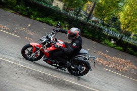 ¿Qué ropa de motociclista usar para rodar de forma segura?